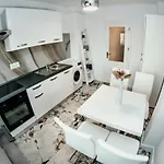 Appartamento De Lux Ultramodern In Zona Centrala *