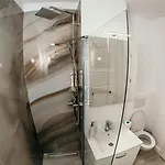 De Lux Ultramodern In Zona Centrala Apartment